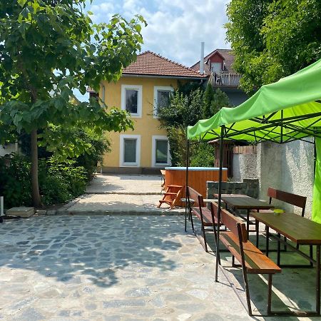 Balaton7 Apartmanhaz - Badacsonytomaj Centrum Apartment Bagian luar foto