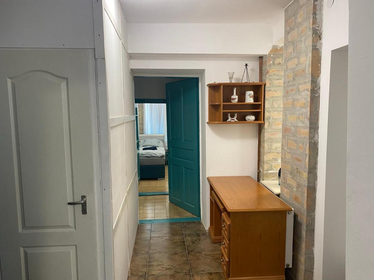 Balaton7 Apartmanhaz - Badacsonytomaj Centrum Apartment Bagian luar foto