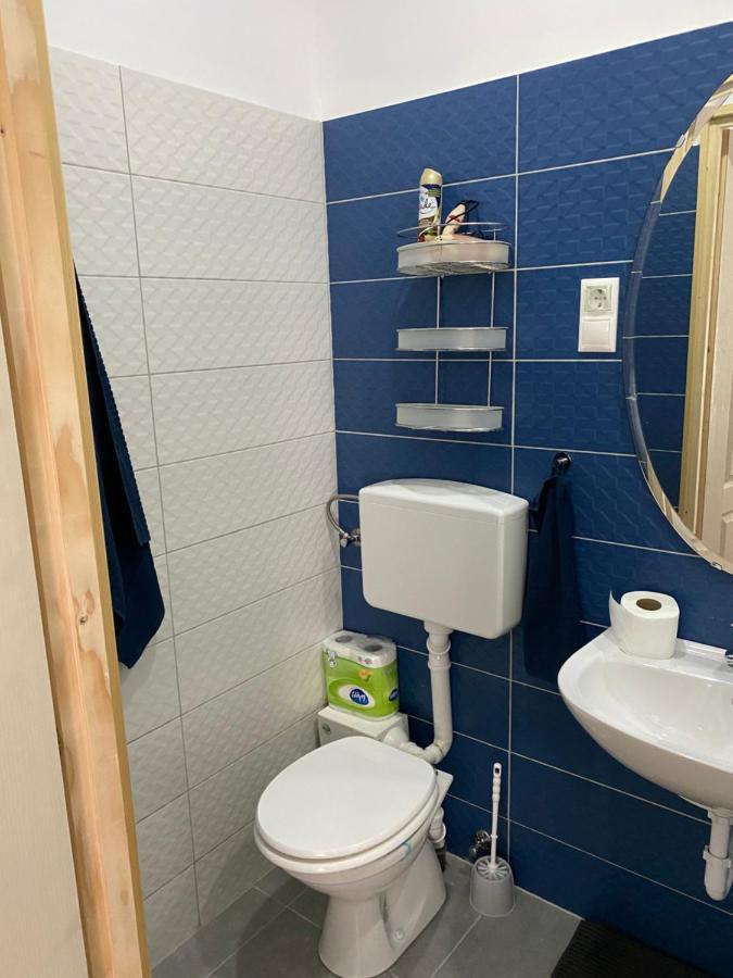 Balaton7 Apartmanhaz - Badacsonytomaj Centrum Apartment Bagian luar foto