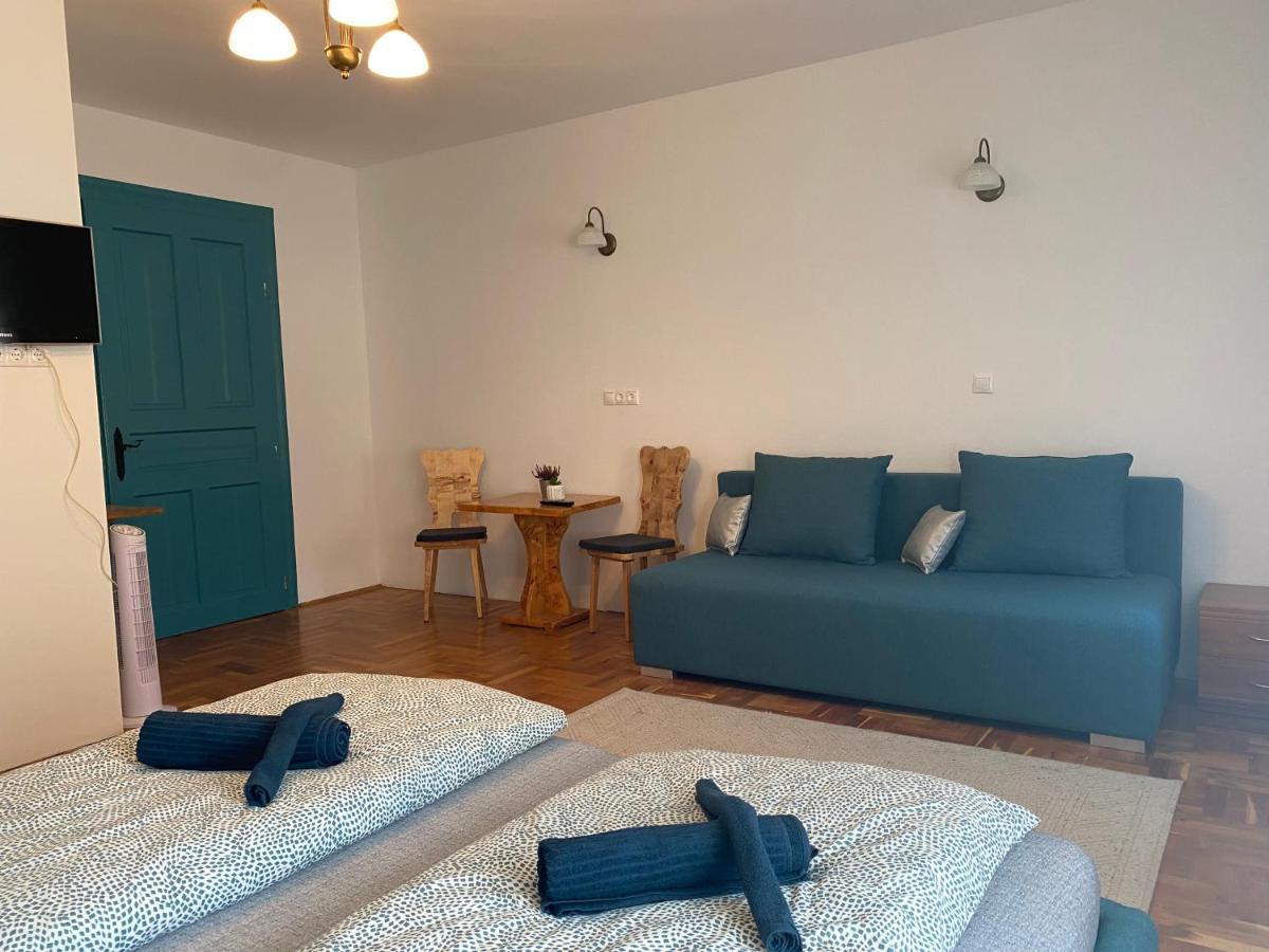 Balaton7 Apartmanhaz - Badacsonytomaj Centrum Apartment Bagian luar foto